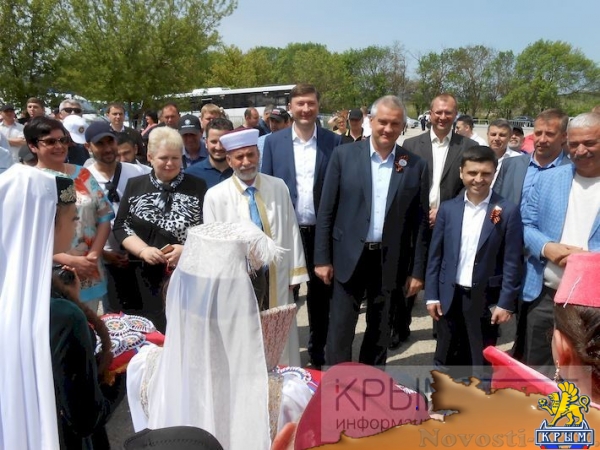 Празднование Хыдырлеза проходит под Бахчисараем (ФОТО) - «Общество Крыма»