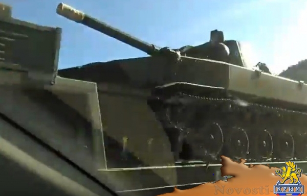 На трассе Симферополь-Севастополь машина военных врезалась в автобус с пассажирами - «Новости Крыма»