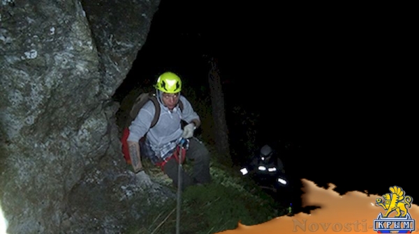 Операция по спасению двоих туристов на горе Демерджи длилась почти всю ночь (ФОТО) - «Туризм Крыма»