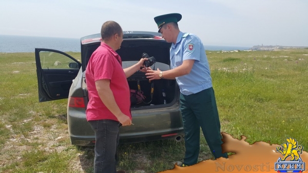 Журналист федерального телеканала заснял, как госинспекторы минприроды Крыма гоняют дайверов на Атлеше (ФОТО, ВИДЕО) - «Туризм Крыма»