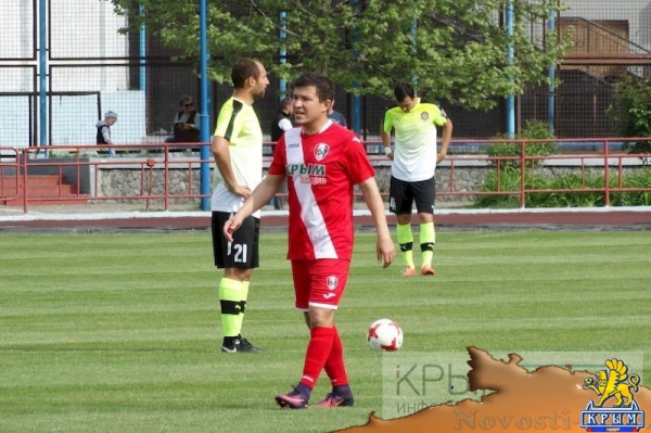 ФК «Евпатория» завоевал Кубок КФС (ФОТО) - «Спорт Крыма» ФК «Евпатория» завоевал Кубок КФС (ФОТО) - «Спорт Крыма»