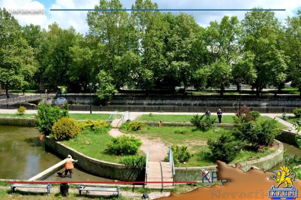 Очистка прудов возле фонтана Савопуло в Симферополе займет три дня (ФОТО, ВИДЕО) - «Общество Крыма»