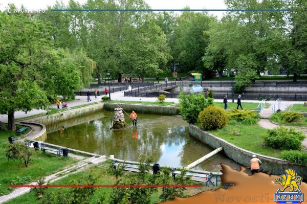 Очистка прудов возле фонтана Савопуло в Симферополе займет три дня (ФОТО, ВИДЕО) - «Общество Крыма»