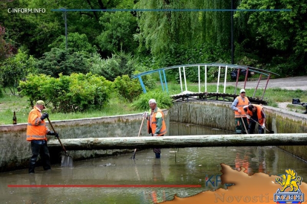 Очистка прудов возле фонтана Савопуло в Симферополе займет три дня (ФОТО, ВИДЕО) - «Общество Крыма»