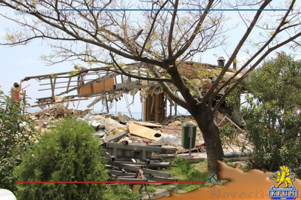 Набережную в Гурзуфе очистят от самостроев в течение недели (ФОТО, ВИДЕО) - «Общество Крыма» Набережную в Гурзуфе очистят от самостроев в течение недели (ФОТО, ВИДЕО) - «Общество Крыма»