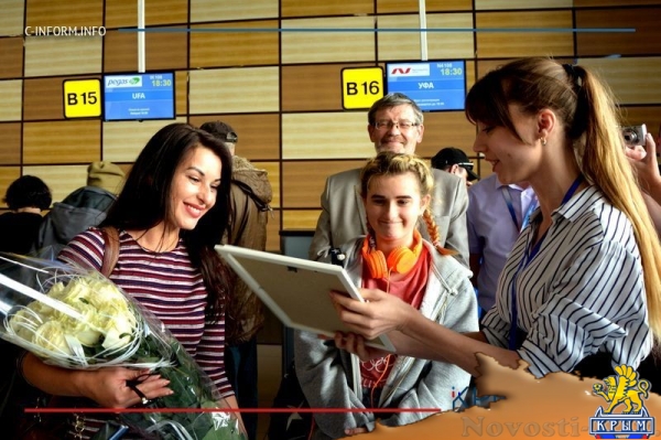 Аэропорт Симферополя встретил миллионного пассажира с начала года (ФОТО) - «Общество Крыма»