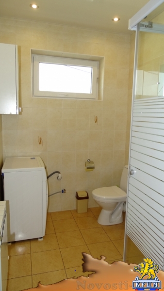 Отдых в Ялте. 2-комнатный дом (спальня и студия) с двориком ! Отдых в Крыму 2017 - жильё в Крыму без посредников - «Отдых в Ялте»