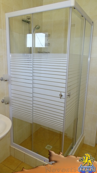 Отдых в Ялте. 2-комнатный дом (спальня и студия) с двориком ! Отдых в Крыму 2017 - жильё в Крыму без посредников - «Отдых в Ялте»