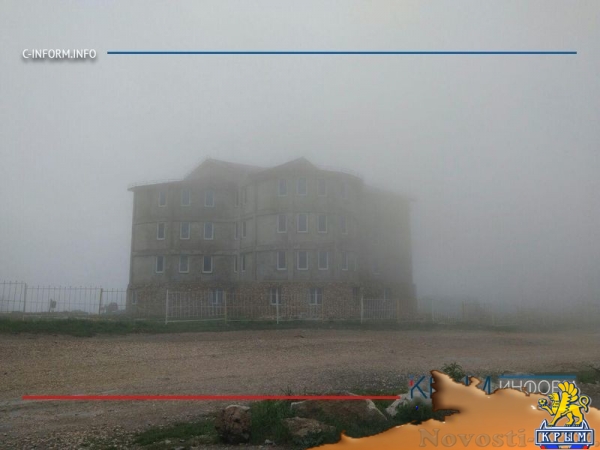 Демонтаж незаконно построенных объектов начался на плато Ай-Петри (ФОТО, ВИДЕО) - «Культура Крыма» Демонтаж незаконно построенных объектов начался на плато Ай-Петри (ФОТО, ВИДЕО) - «Культура Крыма»