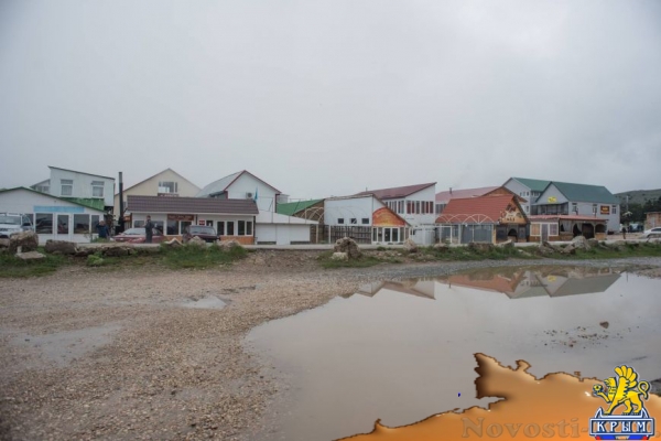 На Ай-Петри добровольно-принудительно снесут 43 строения (ФОТО) - «Симферополь» На Ай-Петри добровольно-принудительно снесут 43 строения (ФОТО) - «Симферополь»