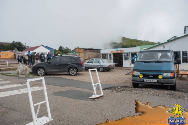 На Ай-Петри добровольно-принудительно снесут 43 строения (ФОТО) - «Симферополь» На Ай-Петри добровольно-принудительно снесут 43 строения (ФОТО) - «Симферополь»