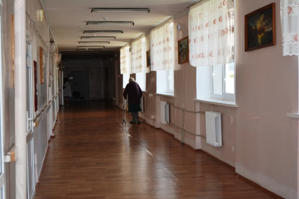 Проведена проверка соблюдения прав пациентов Симферопольского пансионата для престарелых - «Правам человека»
