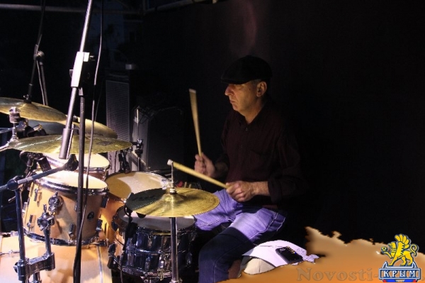 В крымском Коктебеле собрались байкеры из России, Новороссии и Украины (ФОТО) - «Общество Крыма»