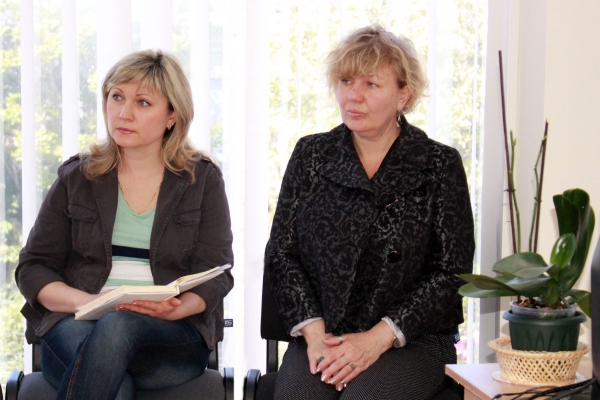 Госкомрегистр обсудил с администрацией Симферополя вопросы государственной регистрации приватизации муниципального жилья - «Госкомрегистр»