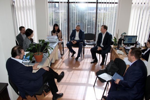 Госкомрегистр оказывает содействие в оформлении недвижимости ГУП РК «Крымтелеком» и ГУП РК «Крымтехнологии» - «Госкомрегистр»