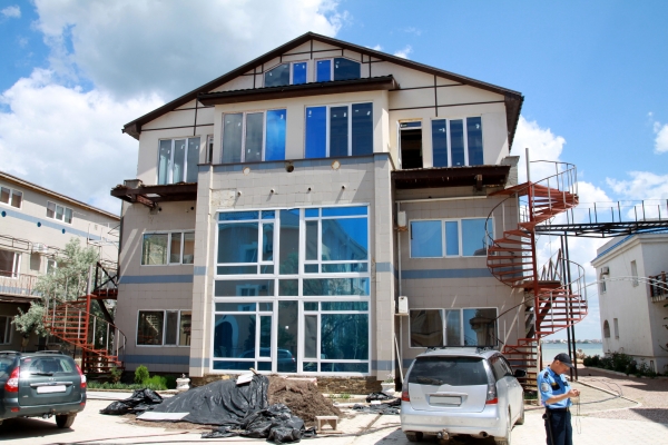 За неустранения земельного нарушения и самозахват земли на 2 га дачный кооператив в с. Поповка повторно оштрафован на 100 тысяч рублей - «Госкомрегистр»