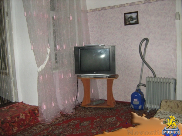 Отдых в Феодосии. Трехкомнатный дом в Феодосии центр. Отдых в Крыму 2017 - жильё в Крыму без посредников - «Отдых в Феодосии»