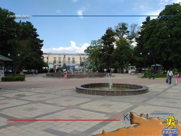 Фонтаны в Симферополе позеленели из-за нехватки денег (ФОТО, ВИДЕО) - «Экономика Крыма» Фонтаны в Симферополе позеленели из-за нехватки денег (ФОТО, ВИДЕО) - «Экономика Крыма»