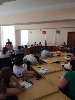 Для специалистов в сфере закупок провели обучающий семинар о предварительном отборе участников закупки при ликвидации последствий чрезвычайных ситуаций - «МЧС»