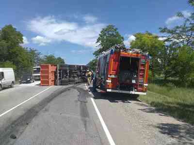 Информация о ДТП на трассе "Симферополь - Феодосия" - «МЧС» Информация о ДТП на трассе "Симферополь - Феодосия" - «МЧС»