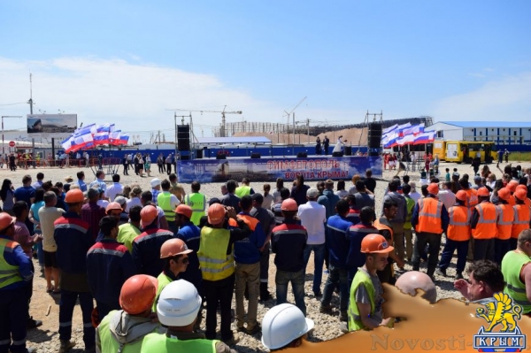 Дети устроили концерт для строителей нового терминала аэропорта «Симферополь» (ФОТО, ВИДЕО) - «Симферополь» Дети устроили концерт для строителей нового терминала аэропорта «Симферополь» (ФОТО, ВИДЕО) - «Симферополь»