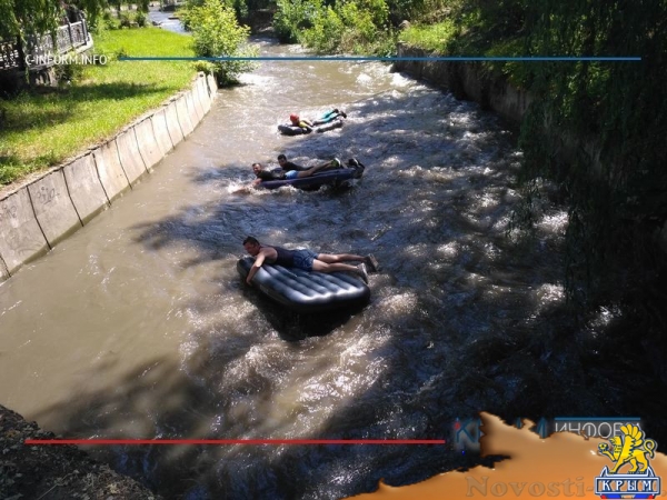 Симферополь возродил традицию сплава на каяках и матрасах по Салгиру в День города (ФОТО) - «Экономика Крыма»