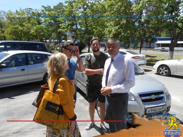 Петербург подарил Симферополю модное кафе с книгами (ФОТО, ВИДЕО) - «Общество Крыма»