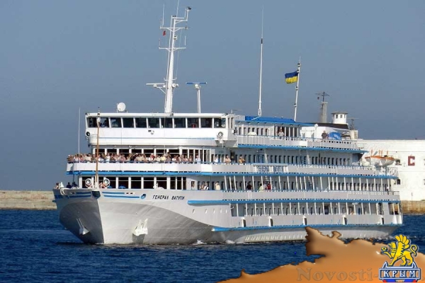 Спасаясь от декоммунизации: украинский теплоход «Генерал Ватутин» вместо круиза по Днепру направился в Ростов (ФОТО) - «Возвращение в Россию» Спасаясь от декоммунизации: украинский теплоход «Генерал Ватутин» вместо круиза по Днепру направился в Ростов (ФОТО) - «Возвращение в Россию»
