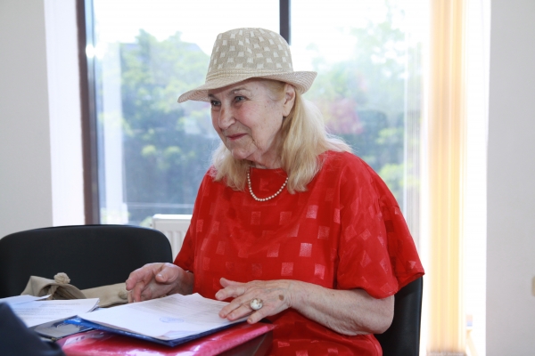 Консультирование граждан по комплексным вопросам — неотъемлемая часть работы Госкомрегистра — Александр Спиридонов - «Госкомрегистр»