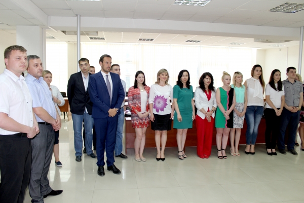 160 специалистов Госкомрегистра сдали центральной экзаменационной комиссии Росреестра экзамен на госрегистратора - «Госкомрегистр»