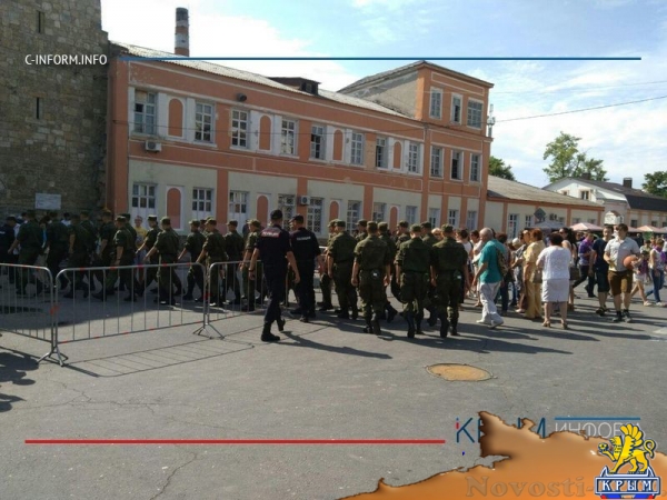 Экскурсионный рекорд: по маршруту «Малый Иерусалим» за четыре часа прошли пять тысяч человек (ФОТО, ВИДЕО) - «Туризм Крыма»