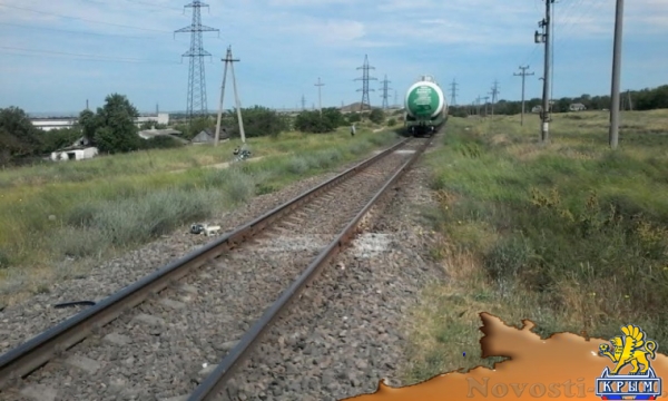 Водитель столкнувшегося с поездом ВАЗа был пьян - «Керчь» Водитель столкнувшегося с поездом ВАЗа был пьян - «Керчь»