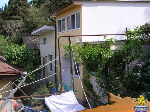 Отдых в Ялте. Коттедж однокомнатный,двухуровневый для 4-х чел.у МОРЯ! Отдых в Крыму 2017 - жильё в Крыму без посредников - «Отдых в Ялте»