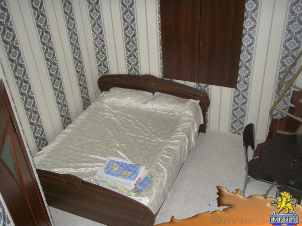 Отдых в Ялте. Коттедж однокомнатный,двухуровневый для 4-х чел.у МОРЯ! Отдых в Крыму 2017 - жильё в Крыму без посредников - «Отдых в Ялте»