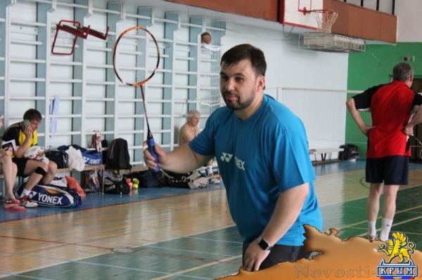 Денис Пушилин из ДНР стал призёром открытого чемпионата Крыма по бадминтону (ФОТО) - «Спорт Крыма»