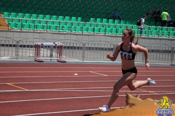 Крымские легкоатлеты выиграли более 40 медалей на соревнованиях в Майкопе (ФОТО) - «Спорт Крыма» Крымские легкоатлеты выиграли более 40 медалей на соревнованиях в Майкопе (ФОТО) - «Спорт Крыма»