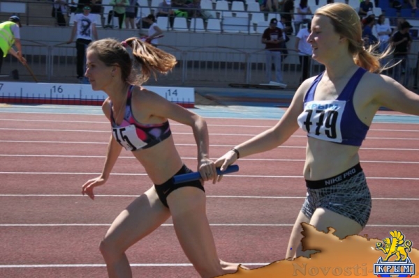 Крымские легкоатлеты выиграли более 40 медалей на соревнованиях в Майкопе (ФОТО) - «Спорт Крыма» Крымские легкоатлеты выиграли более 40 медалей на соревнованиях в Майкопе (ФОТО) - «Спорт Крыма»