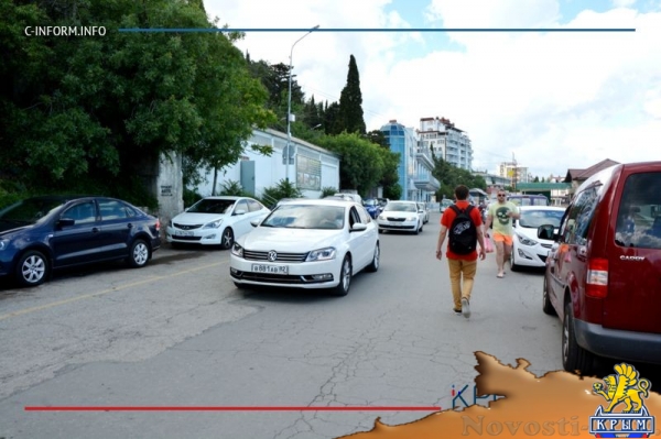 Алуштинские шалманы в середине июня начали активную подготовку к своему последнему сезону (ФОТО) - «Общество Крыма» Алуштинские шалманы в середине июня начали активную подготовку к своему последнему сезону (ФОТО) - «Общество Крыма»