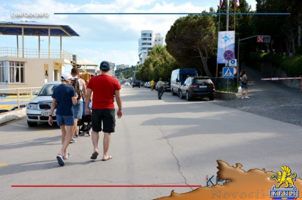 Алуштинские шалманы в середине июня начали активную подготовку к своему последнему сезону (ФОТО) - «Общество Крыма» Алуштинские шалманы в середине июня начали активную подготовку к своему последнему сезону (ФОТО) - «Общество Крыма»