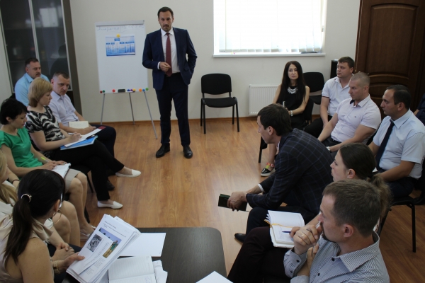 Руководящий состав Госкомрегистра несет персональную ответственность за курируемые направления — Александр Спиридонов - «Госкомрегистр»