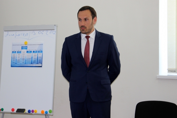 Руководящий состав Госкомрегистра несет персональную ответственность за курируемые направления — Александр Спиридонов - «Госкомрегистр»