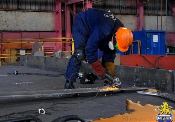 Керченский «Залив» приступил к изготовлению пролётов для Крымского моста (ФОТО) - «Экономика Крыма»