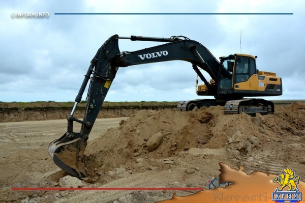 Карьер у Артезиана дает «Тавриде» по тысяче кубометров суглинка в сутки (ФОТО) - «Экономика Крыма»