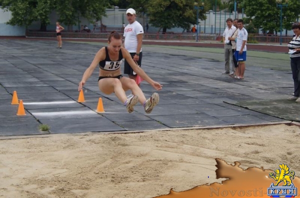 Призёры первого чемпионата по легкоатлетическим эстафетам с барьерами определены в Симферополе (ФОТО) - «Спорт Крыма»