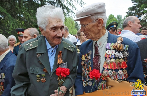 В день памяти и скорби в Симферополе возложили цветы к могиле Неизвестного солдата (ФОТО) - «Симферополь»