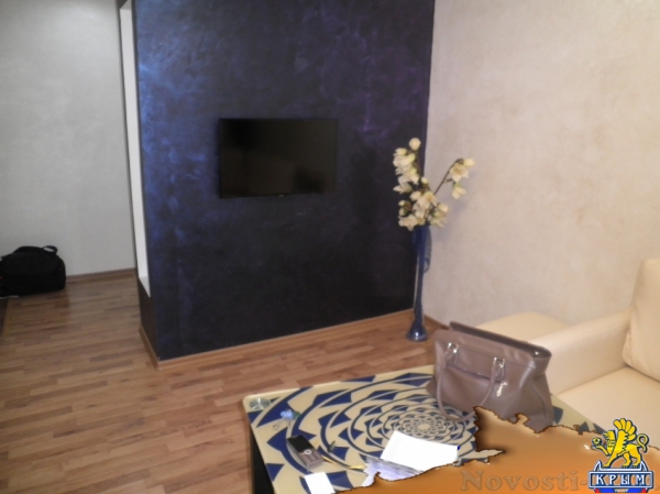 Отдых в Алуште. Упакованная трешка по ул. Ленина №28 Отдых в Крыму 2017 - жильё в Крыму без посредников - «Отдых в Алуште»