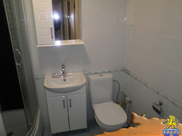 Отдых в Алуште. Упакованная трешка по ул. Ленина №28 Отдых в Крыму 2017 - жильё в Крыму без посредников - «Отдых в Алуште»