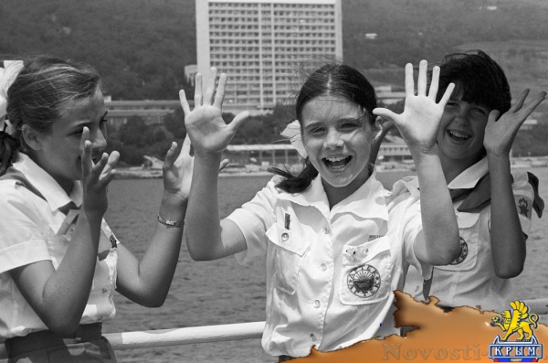 Путин впервые побывает в российском «Артеке» - «70 лет Победы»