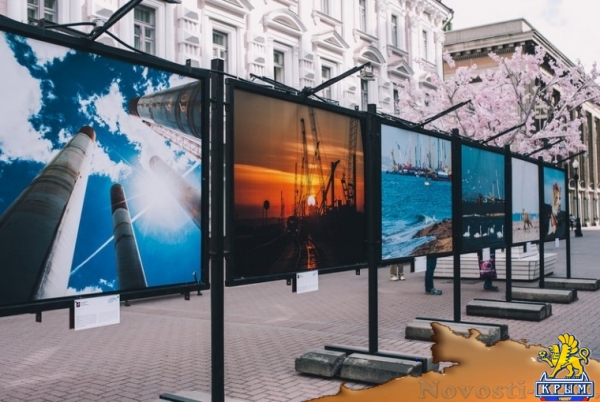 В Москве открылась выставка про Керченский мост - «Керчь» В Москве открылась выставка про Керченский мост - «Керчь»