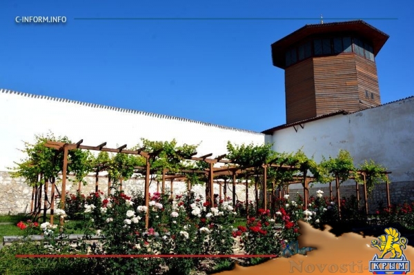 Полная реставрация Ханского дворца в Бахчисарае потребует 1,6 млрд рублей (ФОТО) - «Культура Крыма» Полная реставрация Ханского дворца в Бахчисарае потребует 1,6 млрд рублей (ФОТО) - «Культура Крыма»